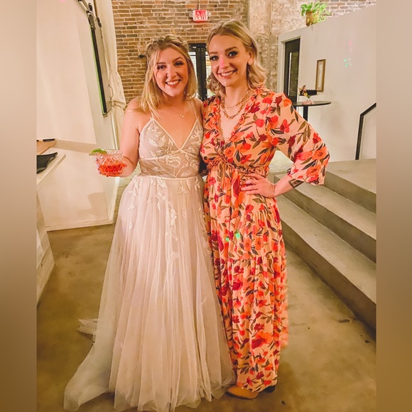 3/$50 Boho Long Sleeve Floral Maxi Dress - Picture 4 of 5